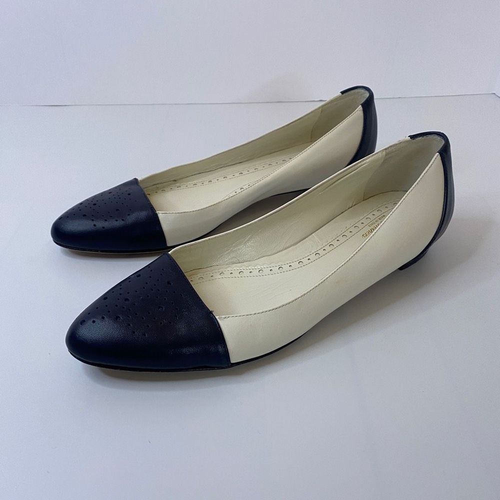 Brooks Brothers Classic Blue Creamy White Flats Italy Size 8